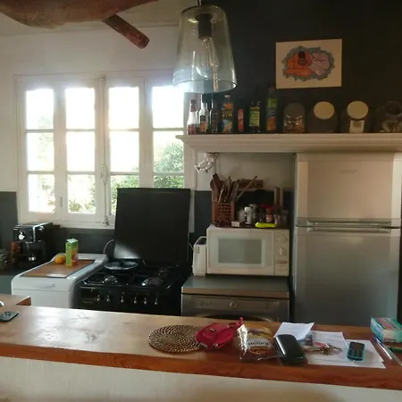 Maison Rustique 100m Du Bord De Mer Hyères